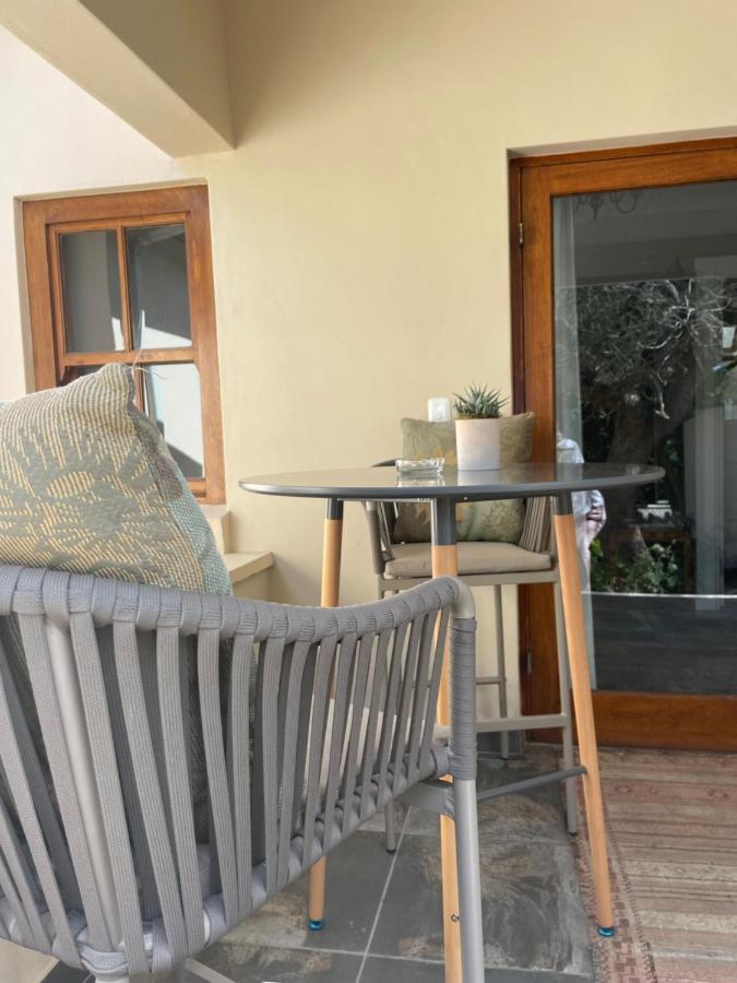C-Vu-Cottage Cosy And Warm Private Apartment Mossel Bay Extérieur photo